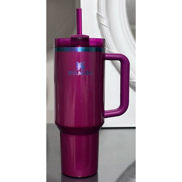 STANLEY QUENCHER H2.O FLOWSTATE 40OZ TUMBLER, BERRY TRUFFLE - Picture 2 of 5
